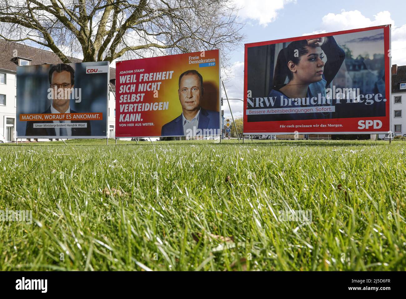 Castrop-Rauxel, 10.04.2022 - affiches électorales de CDU, SPD et FDP. L'élection du Parlement d'État de 18th en Rhénanie-du-Nord-Westphalie aura lieu le 15 mai 2022. [traduction automatique] Banque D'Images