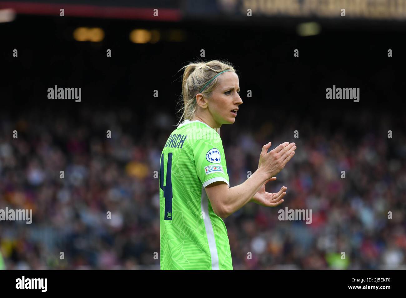 Barcelone, Espagne. 22nd avril 2022. BARCELINA, ESPAGNE - AVRIL 22 : Kathrin Hendrich de Wolfsburg lors du match de la Ligue des champions de l'UEFA entre le FC Barcelone et Wolfsburg au Camp Nou, le 22 avril 2022 à Barcelone, Espagne. (Photo de Sara Aribo/PxImages) crédit: PX Images/Alamy Live News Banque D'Images