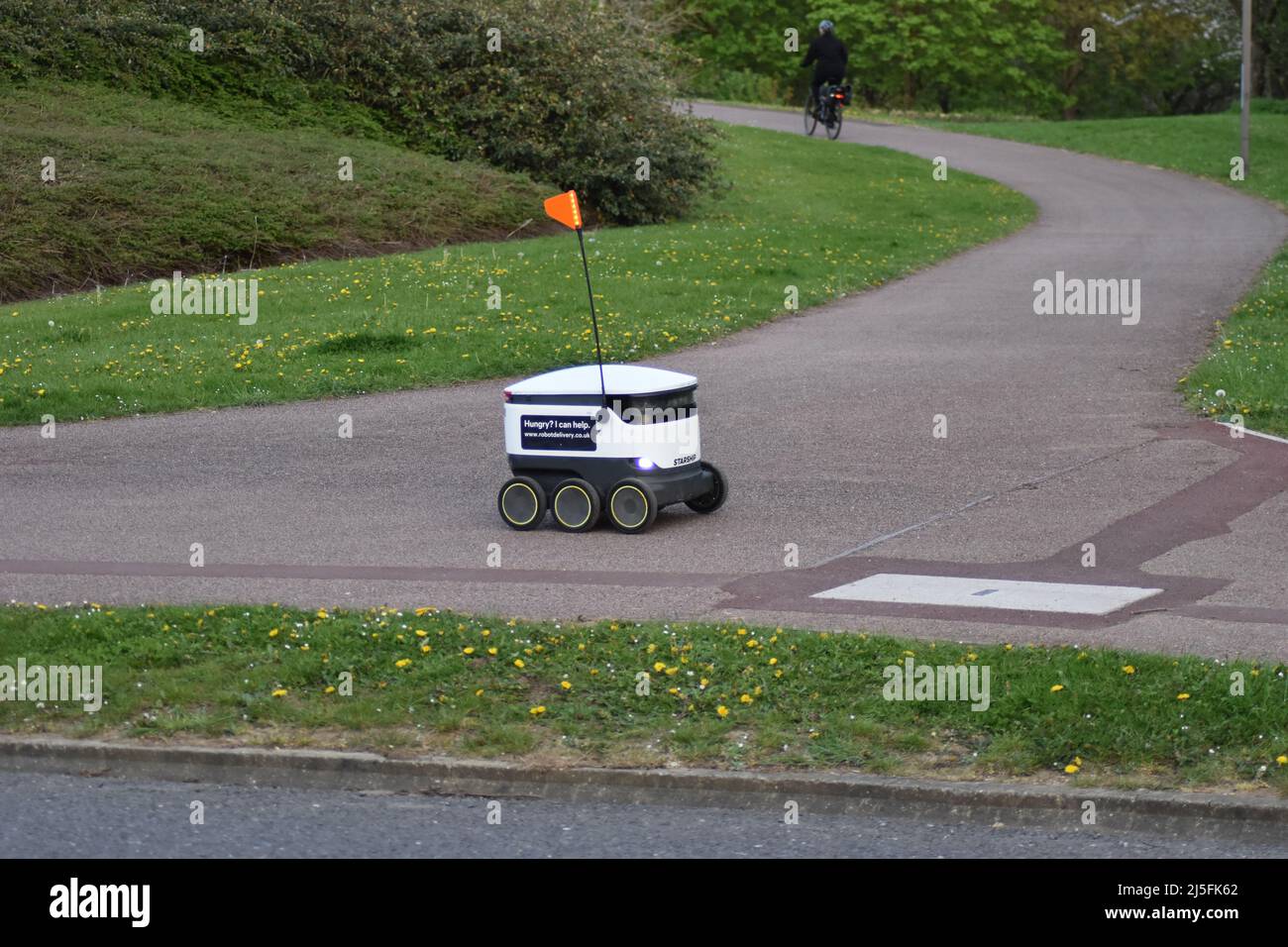 Robot de livraison Starship à Milton Keynes. Banque D'Images