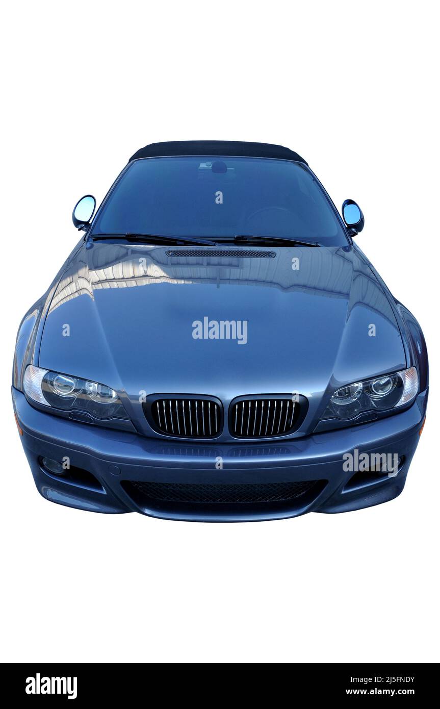 Vieille BMW M3 bleu métallique, voiture de luxe à Istanbul ville, octobre 06 2011 Istanbul Pendik Turquie marché de voiture d'occasion Banque D'Images