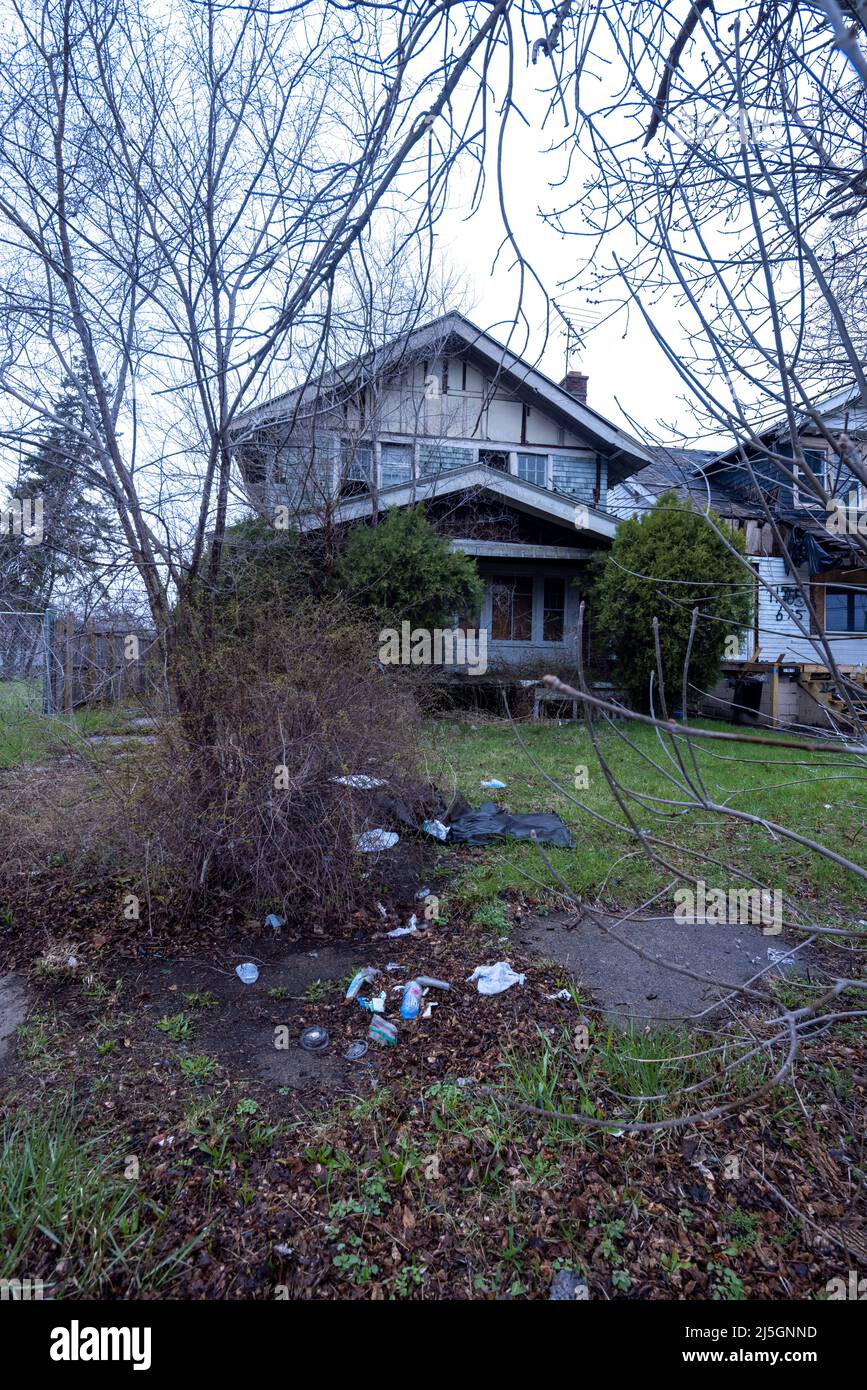 Maison abandonnée à Detroit, Michigan, États-Unis, symbolique de la dépression économique. Banque D'Images
