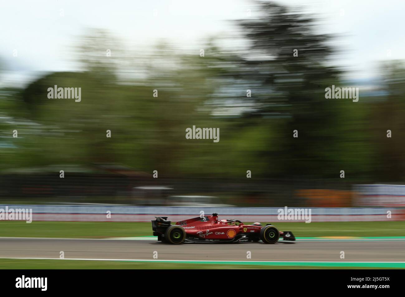 23rd avril 2022, Imola, Émilie-Romagne, Italie. F1 Grand Prix d'Italie, séance de qualification de course de sprint: Scuderia Ferrari, Charles Leclerc Banque D'Images