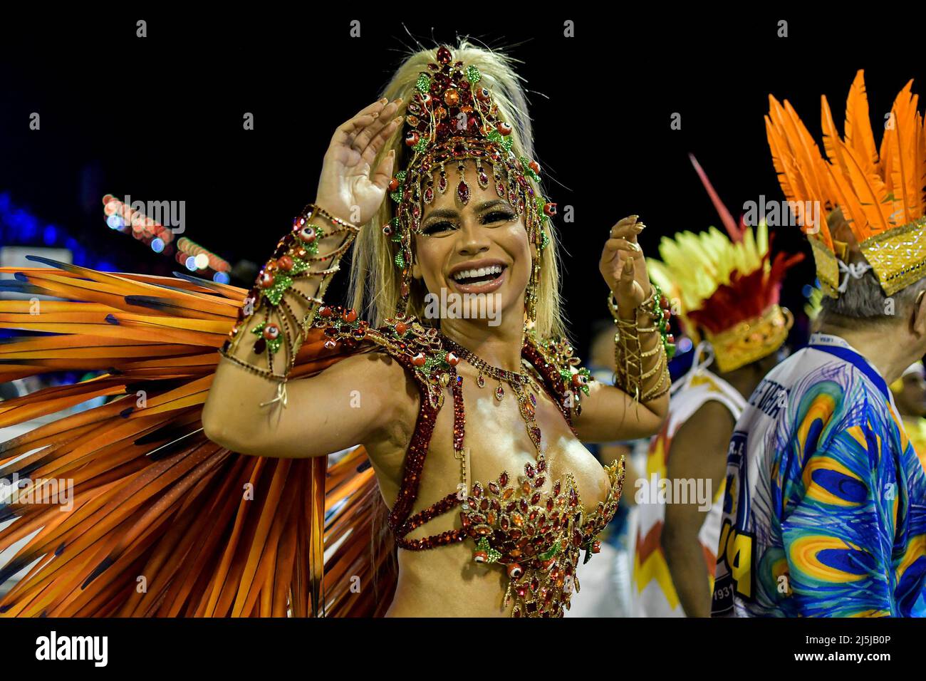 Carnaval de Rio : les défilés reportés à avril pour cause de pandémie