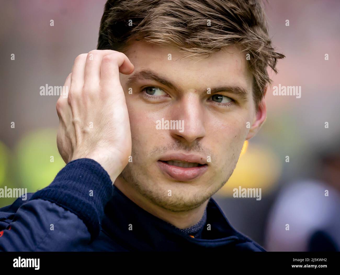 IMOLA - Max Verstappen (1) d'Oracle Red Bull Racing après avoir remporté le Grand Prix Emilia Romagna F1 à Autodromo Enzo e Dino Ferrari le 24 avril 2022 à Imola, Italie. REMKO DE WAAL Banque D'Images
