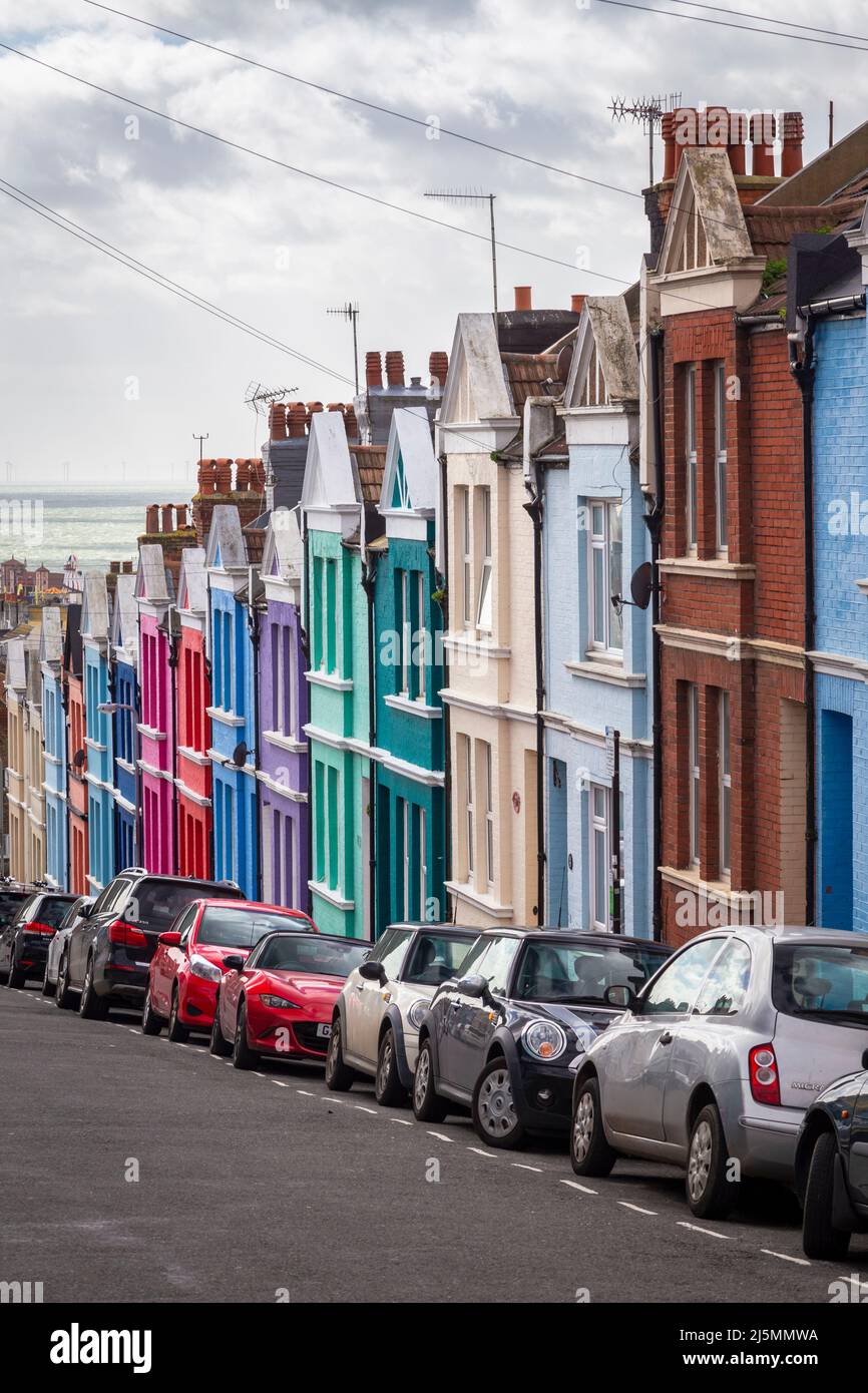 Vue sur les maisons colorées de Blaker Street, Brighton, East Sussex, sud de l'Angleterre, Royaume-Uni. Banque D'Images
