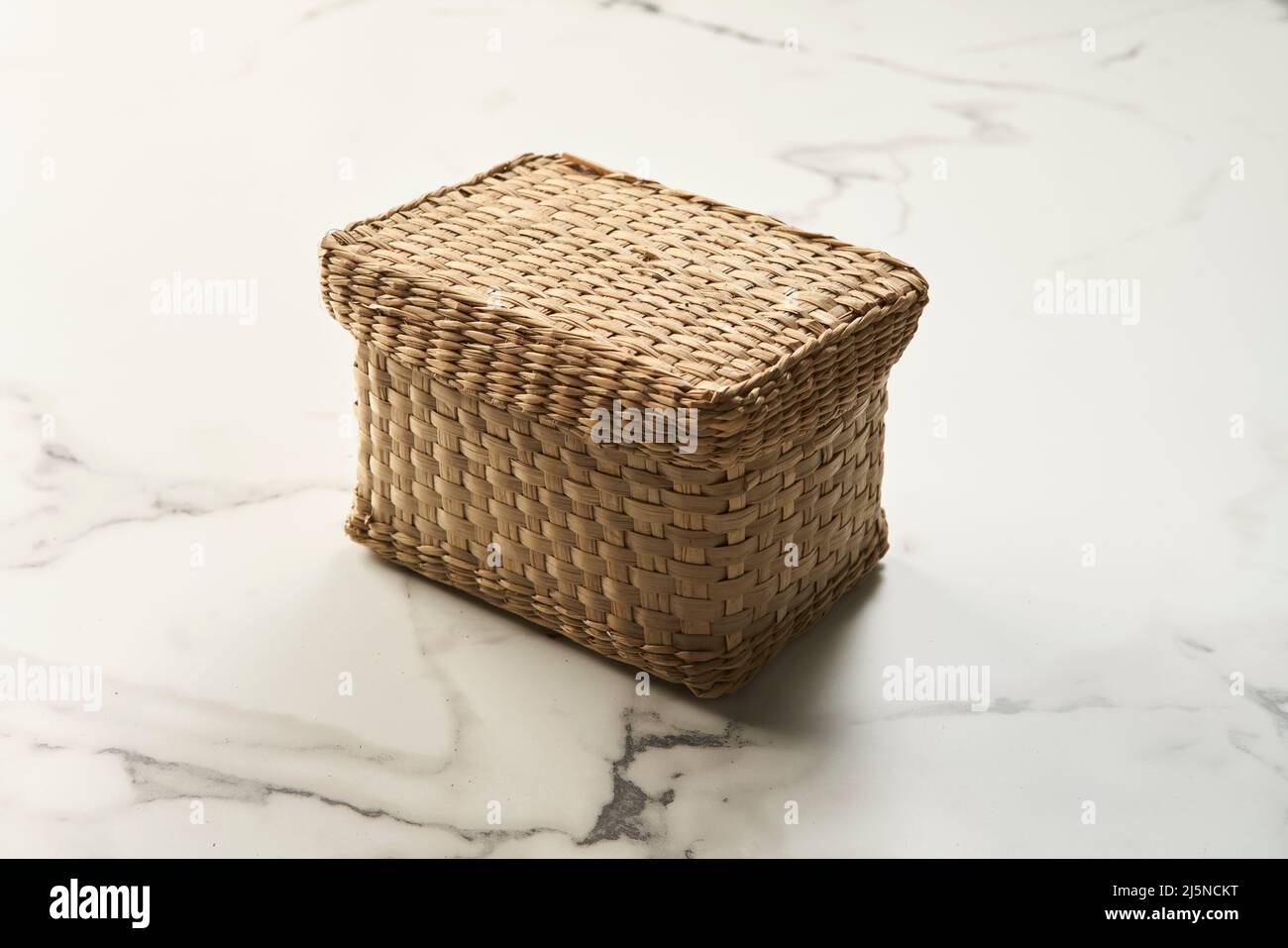 Une boîte faite à la main en jacinthe d'eau Banque D'Images
