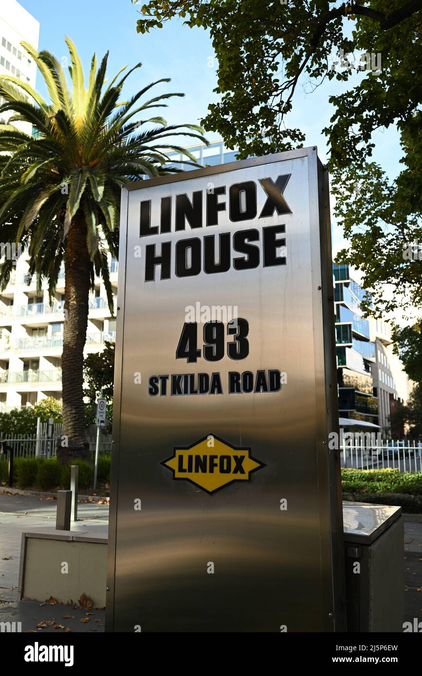 Panneau à l'entrée de la maison Linfox, située au 493, rue St Kilda Banque D'Images