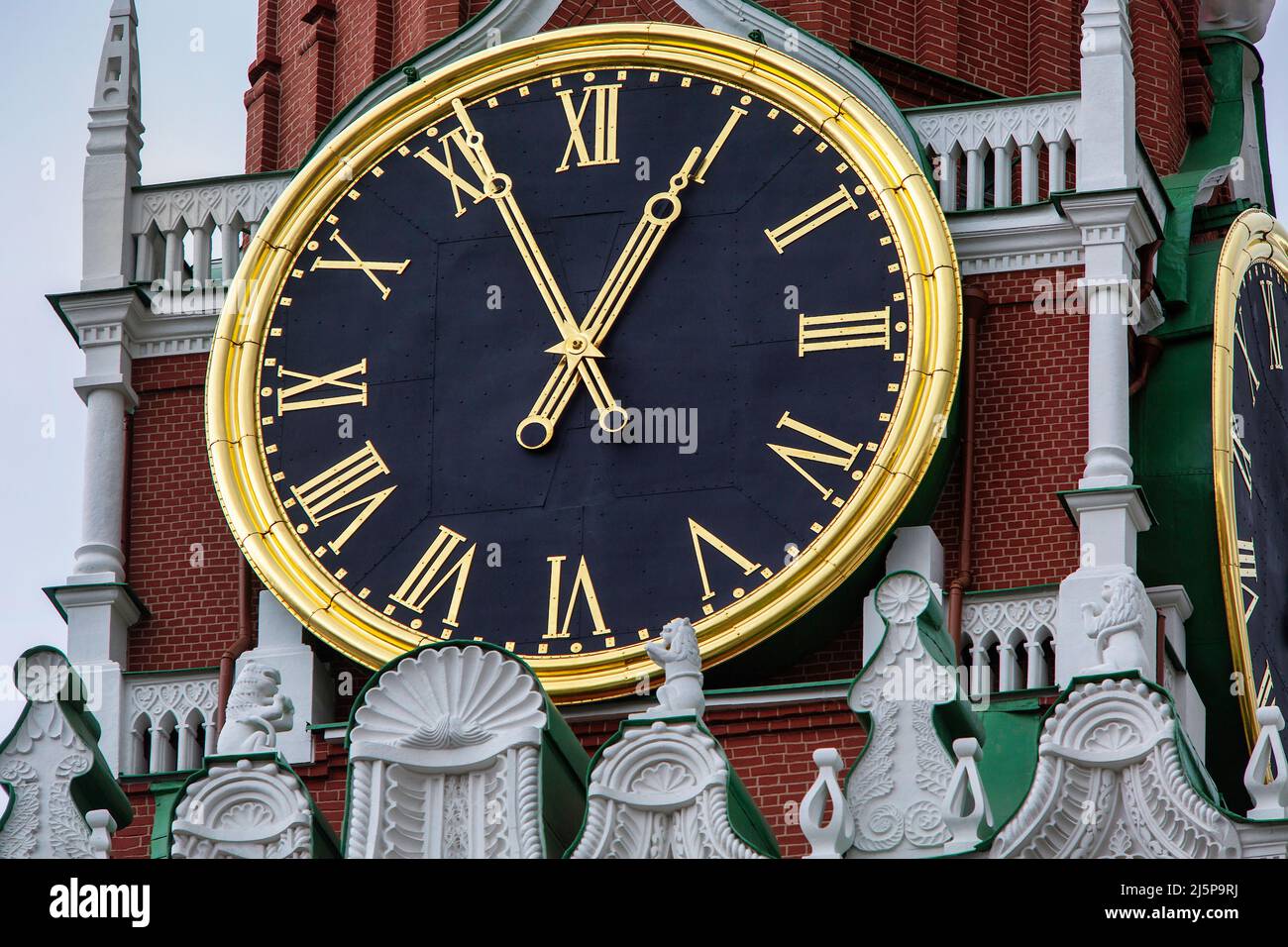 L'horloge de la tour Spasskaya Banque D'Images