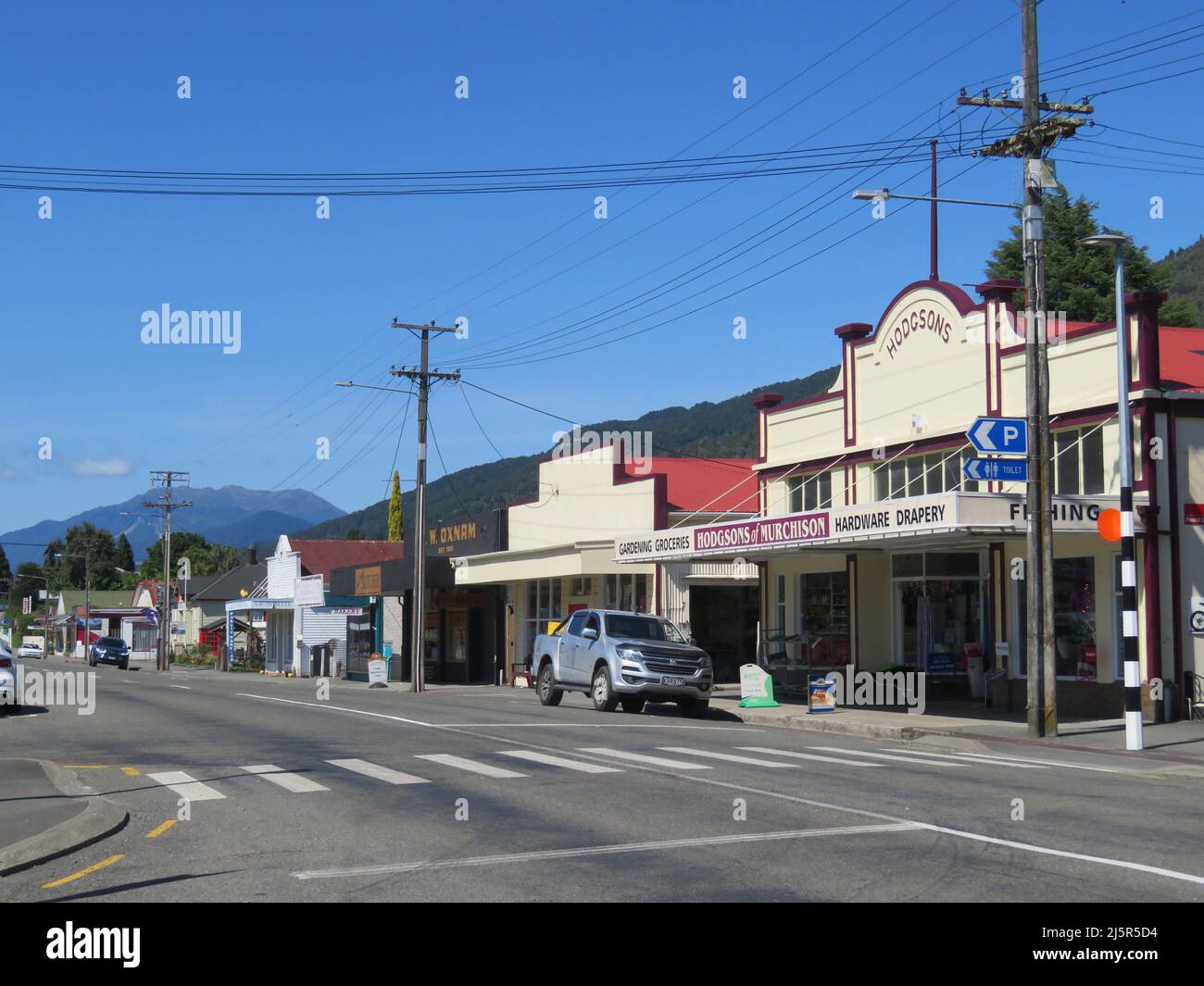 Nouvelle-Zélande - magasin à Murchison, une ville de la région de Tasman dans l'île du Sud de la Nouvelle-Zélande. C'est une ville de service rural pour les environs mixtes Banque D'Images
