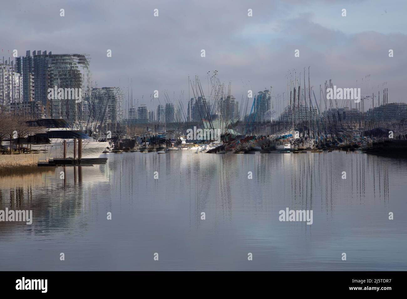 False Creek Harbour, Vancouver Colombie-Britannique, mouvement de caméra, paysage marin Banque D'Images