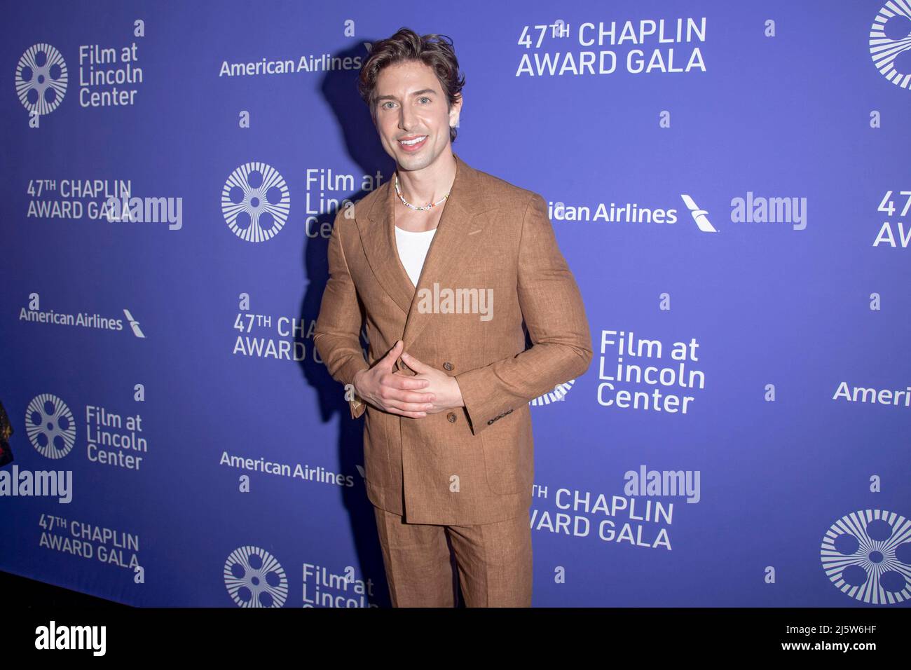 New York, États-Unis. 25th avril 2022. Nick Adams participe au Gala de prix Chaplin 47th en hommage à Cate Blanchett à Alice Tully Hall, Lincoln Center à New York. Crédit : SOPA Images Limited/Alamy Live News Banque D'Images