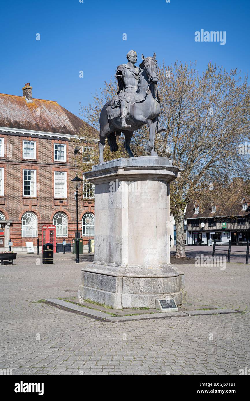 Statue historique de la place du marché du roi William III, Petersfield, Hampshire, South Downs National Park Banque D'Images