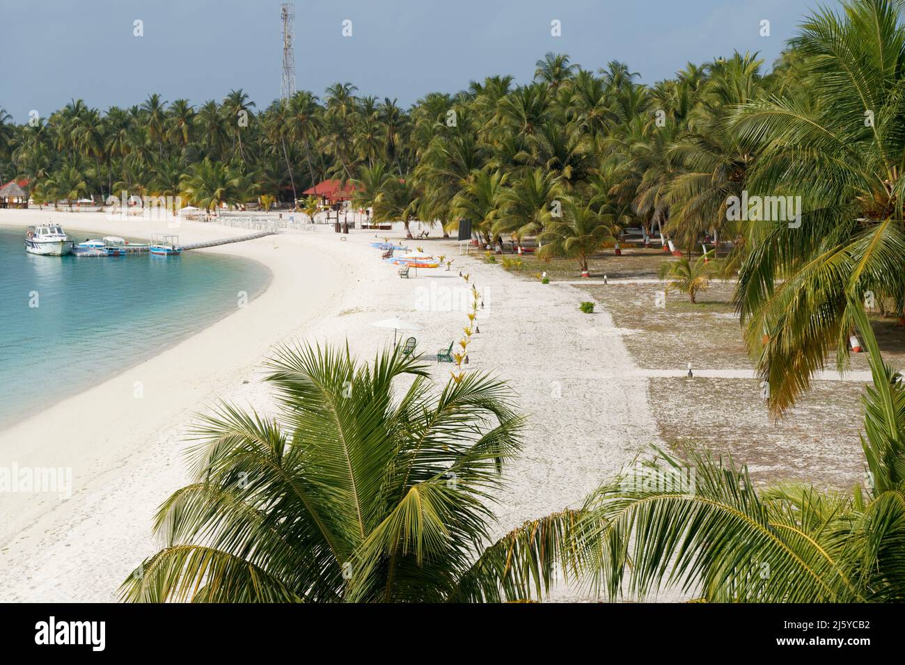 Île de Bangaram, Lakshadweep, Inde. Beauté naturelle de l'île avec sable blanc et eau de mer claire. Banque D'Images