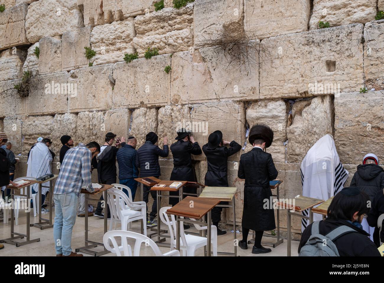 Prière au mur occidental, Jérusalem Banque D'Images