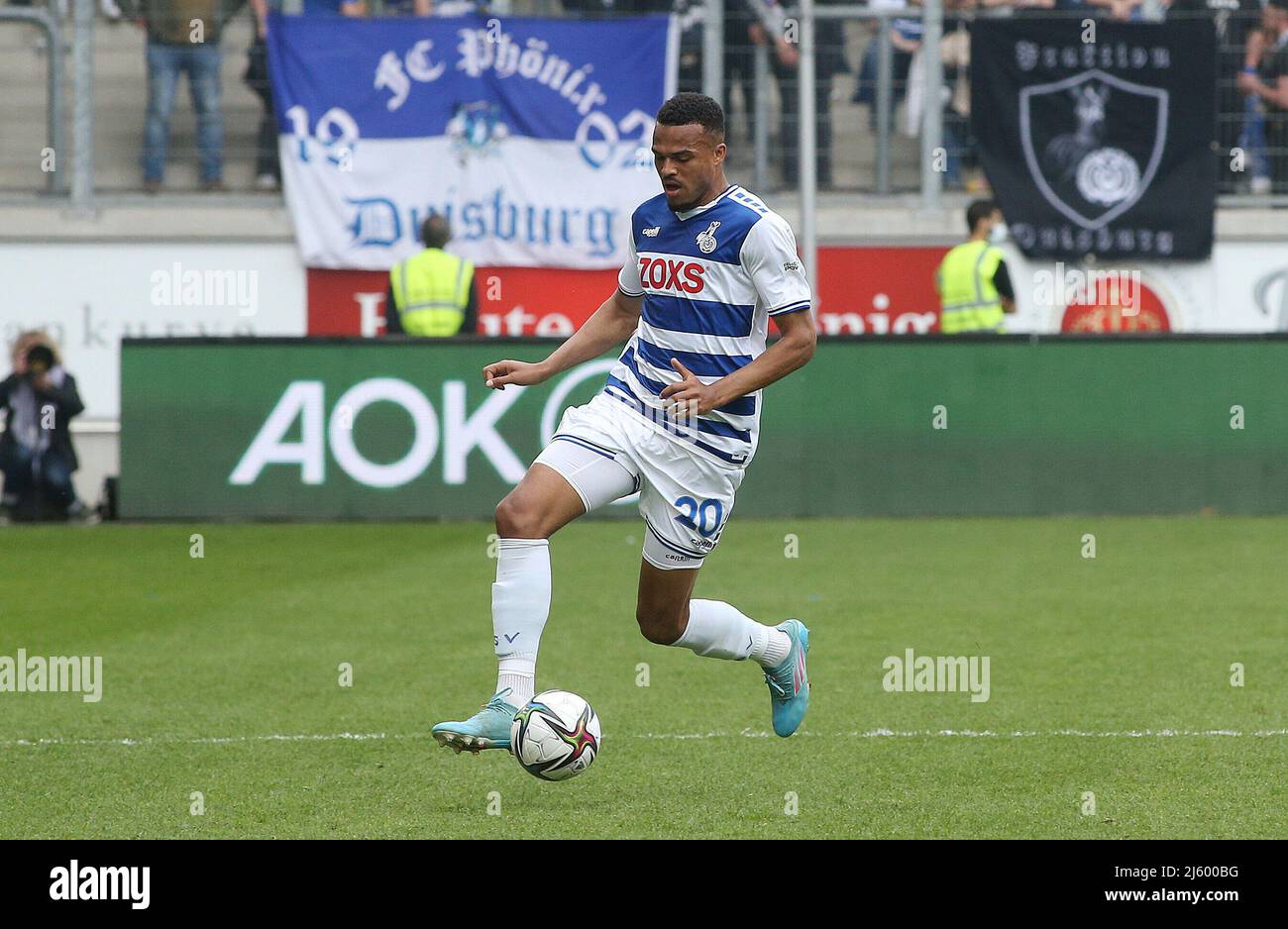 Ville de Duisburg, Allemagne. 24th avril 2022. Firo: 24th avril 2022, Fuvuball, 3rd Bundesliga, saison 2021/2022, MSV Duisburg - TSV Mvºnchen 1860 0: 6 Marvin Ajani, single action Credit: dpa/Alay Live News Banque D'Images