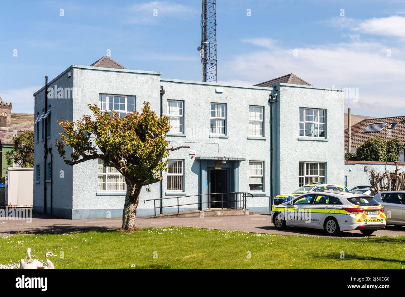 Main Garda/poste de police irlandais à Dingle, comté de Kerry, Irlande. Banque D'Images
