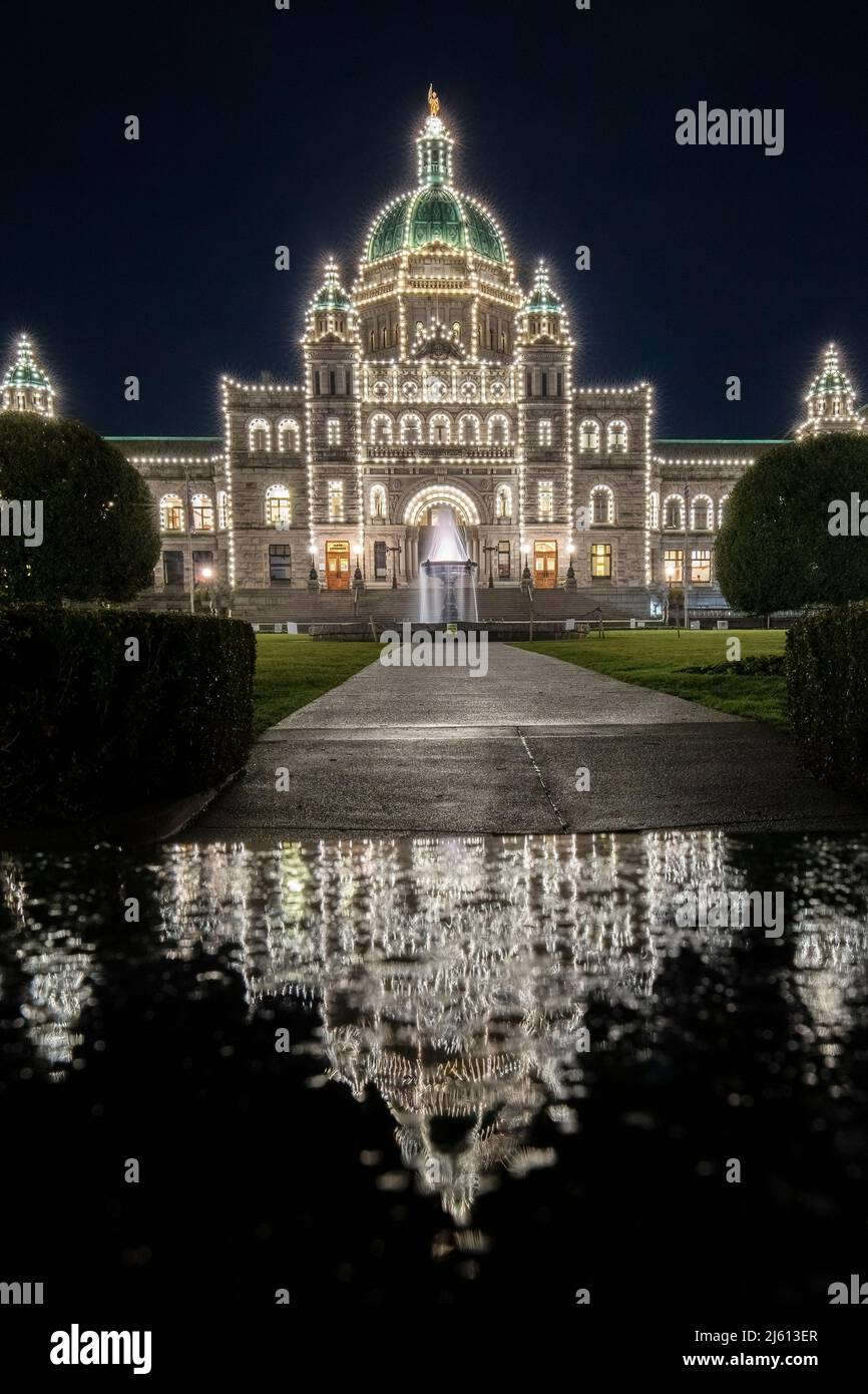Colombie-Britannique édifices du Parlement de nuit à Victoria, Île de Vancouver, Colombie-Britannique, Canada Banque D'Images