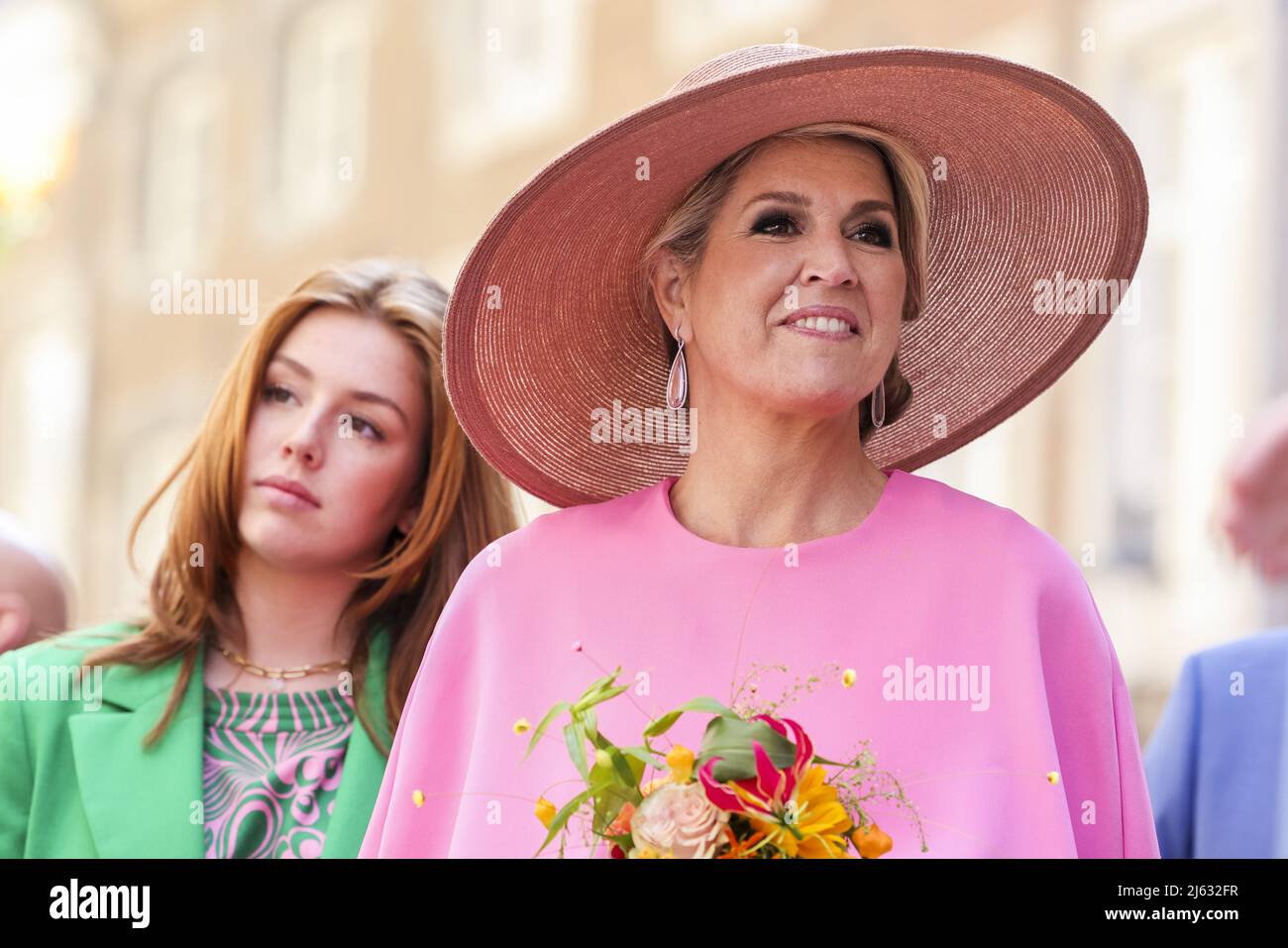 2022-04-27 12:40:36 MAASTRICHT - Princesse Alexia, Reine Maxima pendant le jour du Roi à Maastricht. Après deux années de corona silencieuse, les Hollandais célèbrent la Journée du Roi comme d'habitude. ANP POOL PATRICK VAN KATWIJK pays-bas hors - belgique hors Banque D'Images