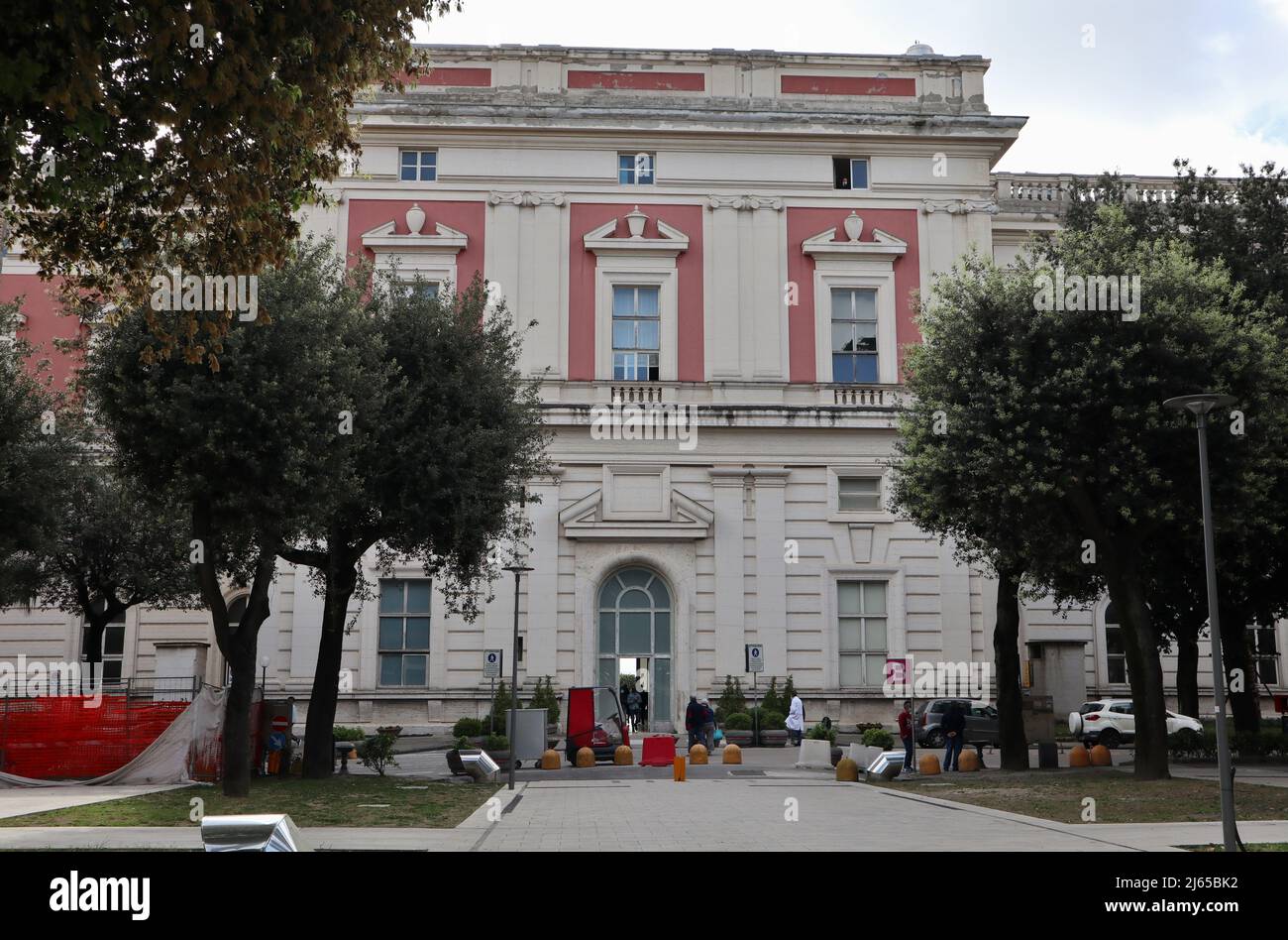 Napoli - Ospedale Cardarelli dal cortile interno Banque D'Images