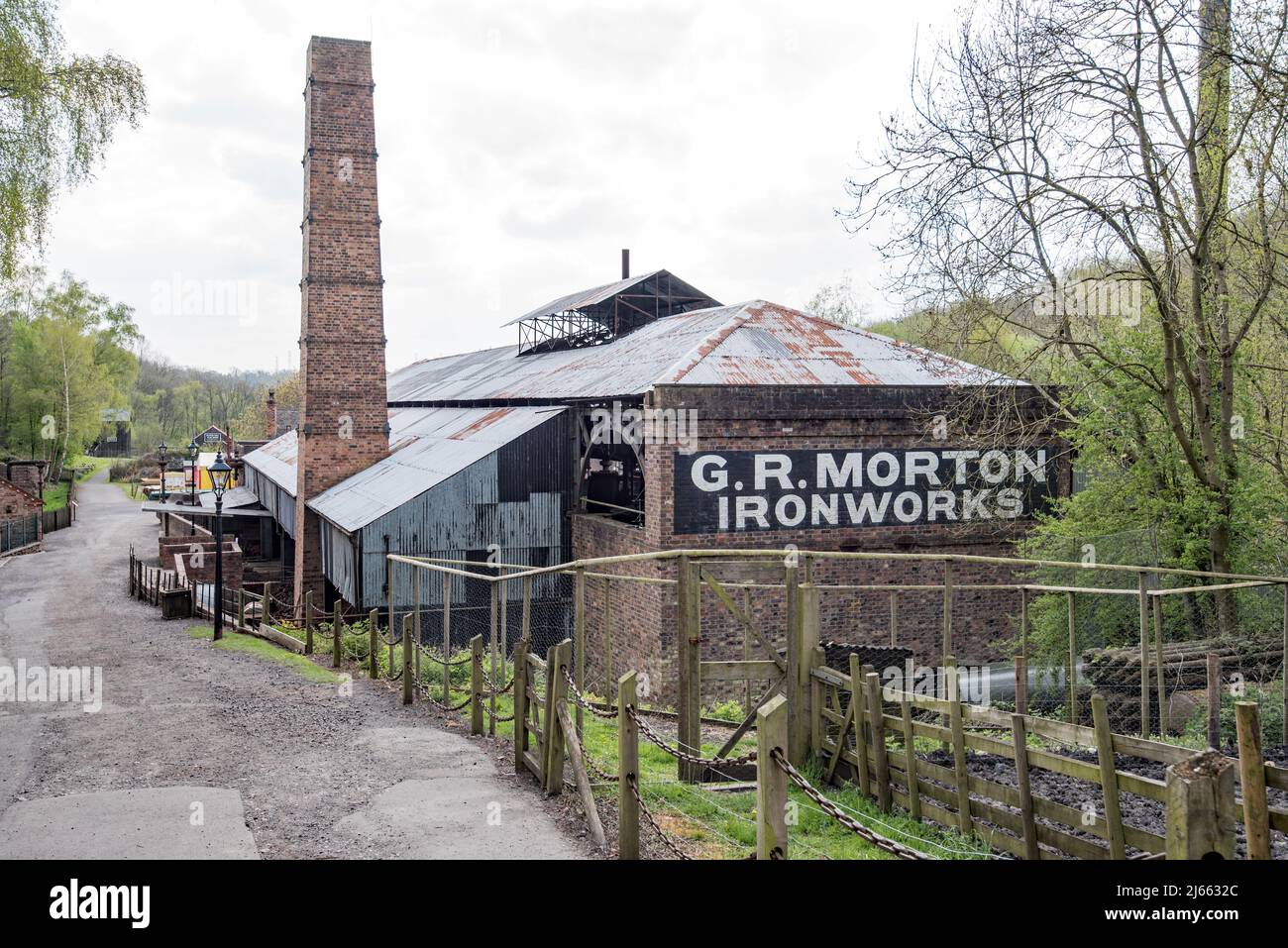 Ville victorienne de Blist Hills, faisant partie du site classé au patrimoine mondial de l'UNESCO d'Ironbridge gorge, Telford. Un musée en plein air des rues, des magasins, des commerces, de l'industrie, etc Banque D'Images