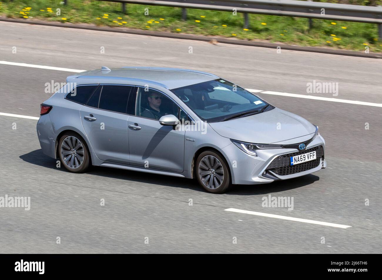 Toyota corolla excel hev cvt banque de photographies et d images 