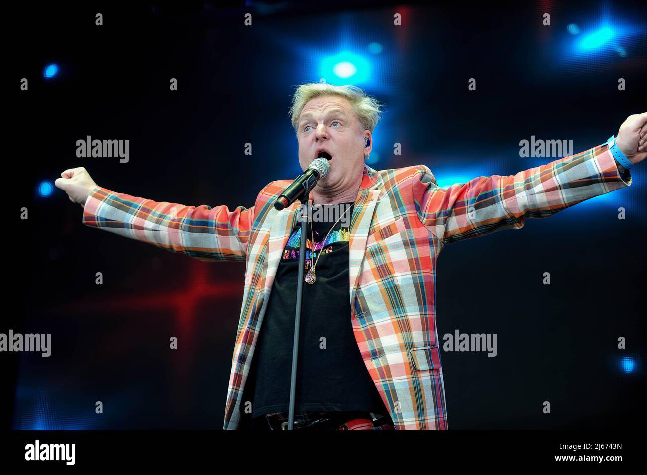 Leeds, Royaume-Uni. 22nd juin 2019. Andy Bell, chanteur principal d'Erasure, se produit en direct au festival lets Rock Leeds 80s. (Photo par Robin Burns/SOPA Images/Sipa USA) crédit: SIPA USA/Alay Live News Banque D'Images