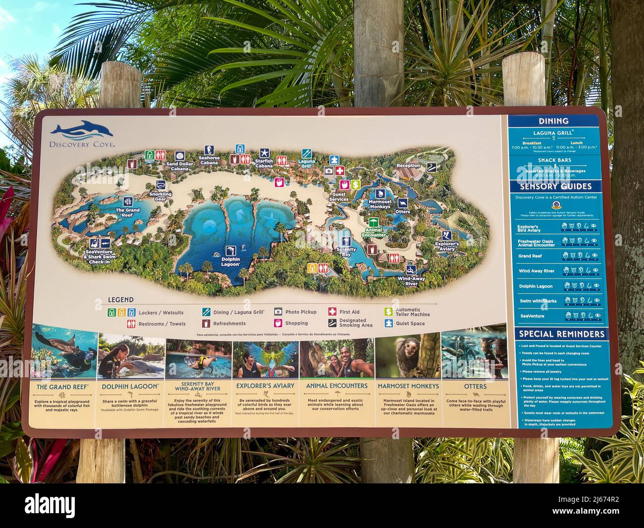 Orlando, FL USA - 21 mai 2021 : carte du parc Discovery Cove à Orlando, Floride. Banque D'Images