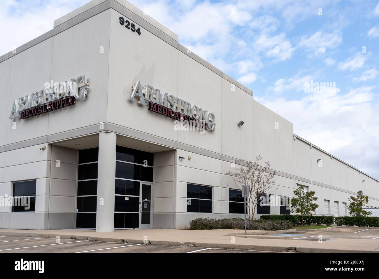 Houston, TX, États-Unis - 6 mars 2022 : le siège d'Armstrong Medical Supply à Houston, TX, États-Unis Banque D'Images