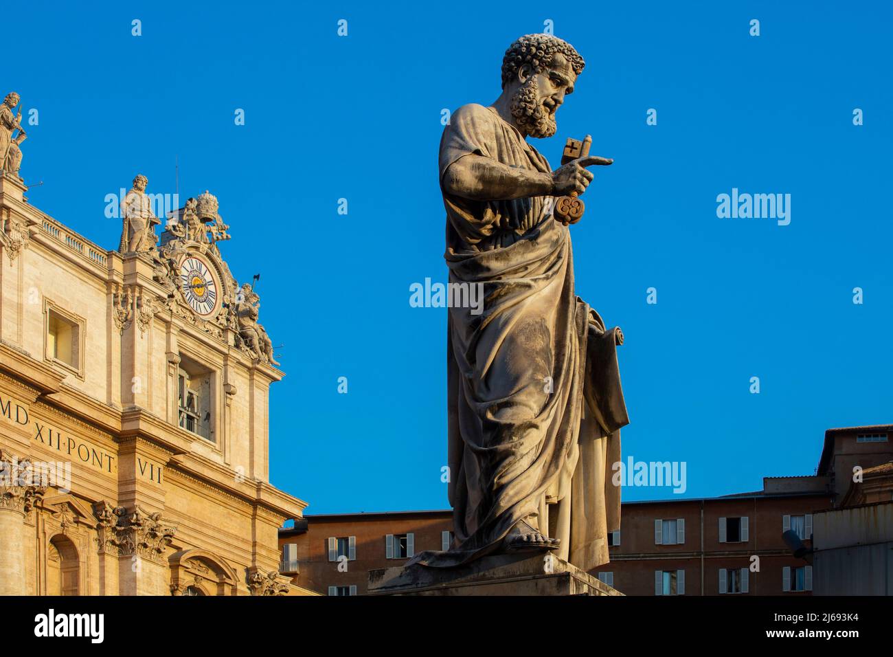 Piazza San Pietro, Cité du Vatican, site classé au patrimoine mondial de l'UNESCO, Rome, Lazio, Italie Banque D'Images