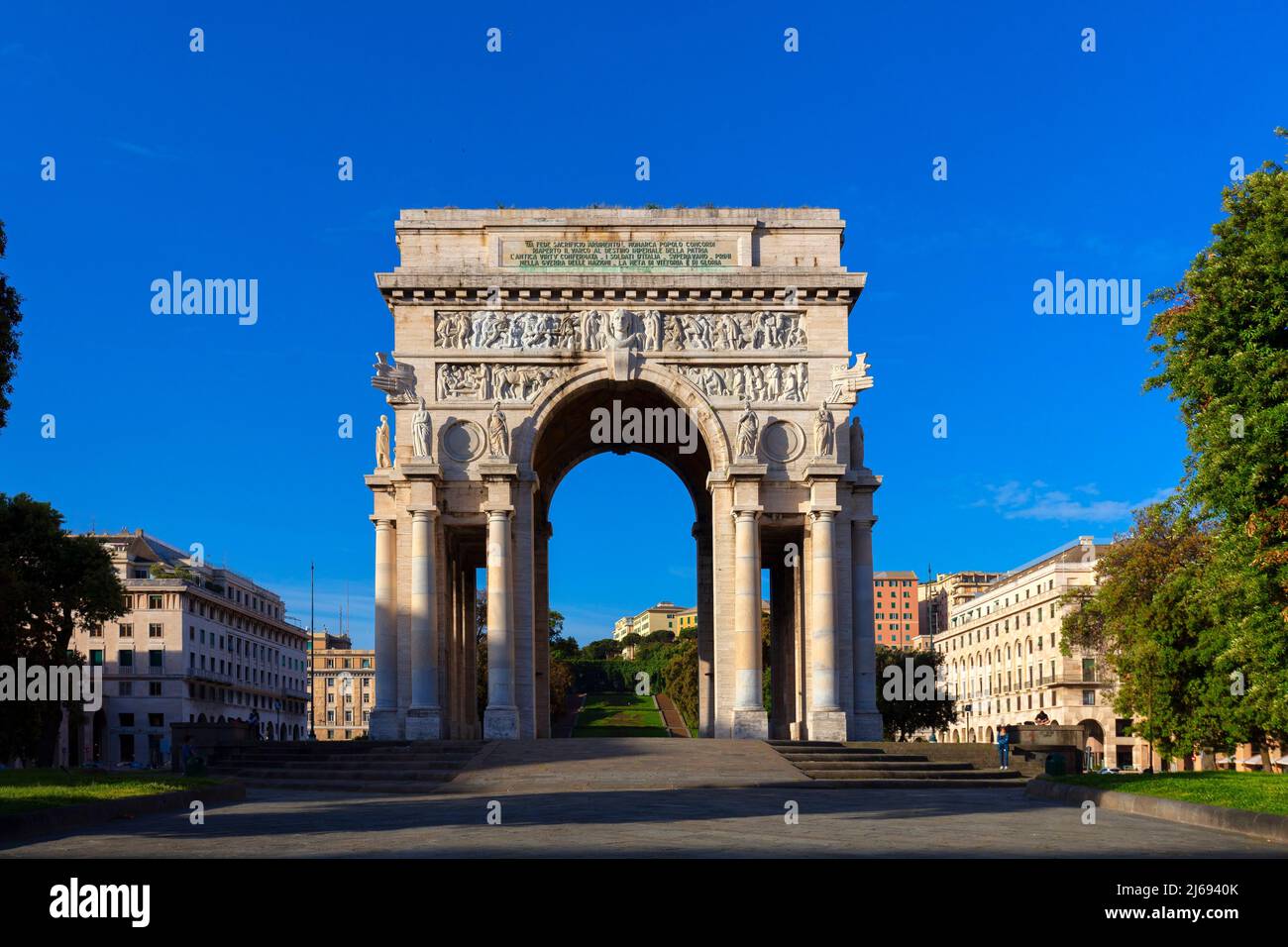 Arc de la victoire, Piazza della Vittoria, Genova (Gênes), Ligurie, Italie Banque D'Images