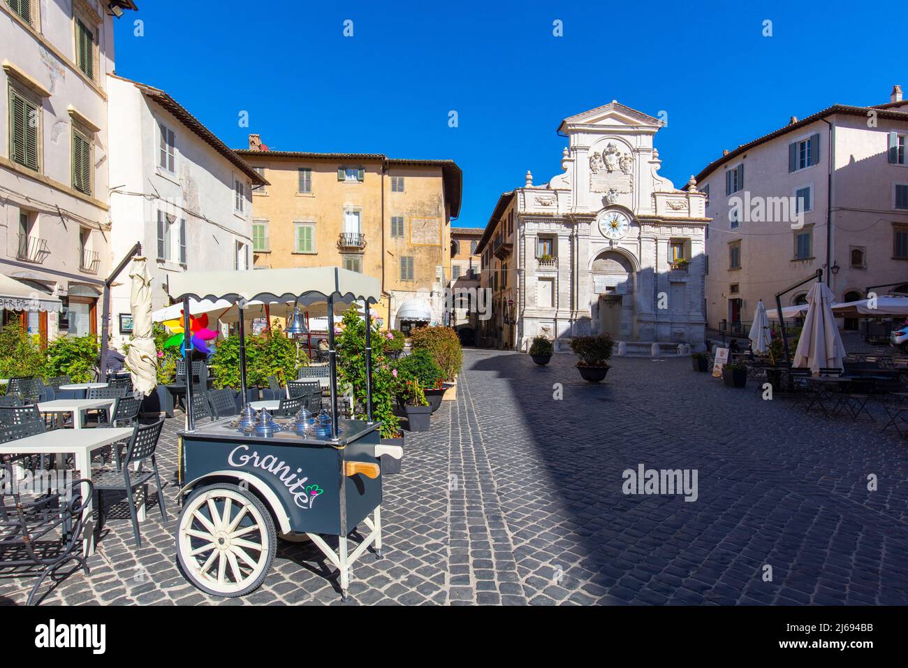 La fontaine, place du marché, Spoleto, Ombrie, Italie, Europe Banque D'Images