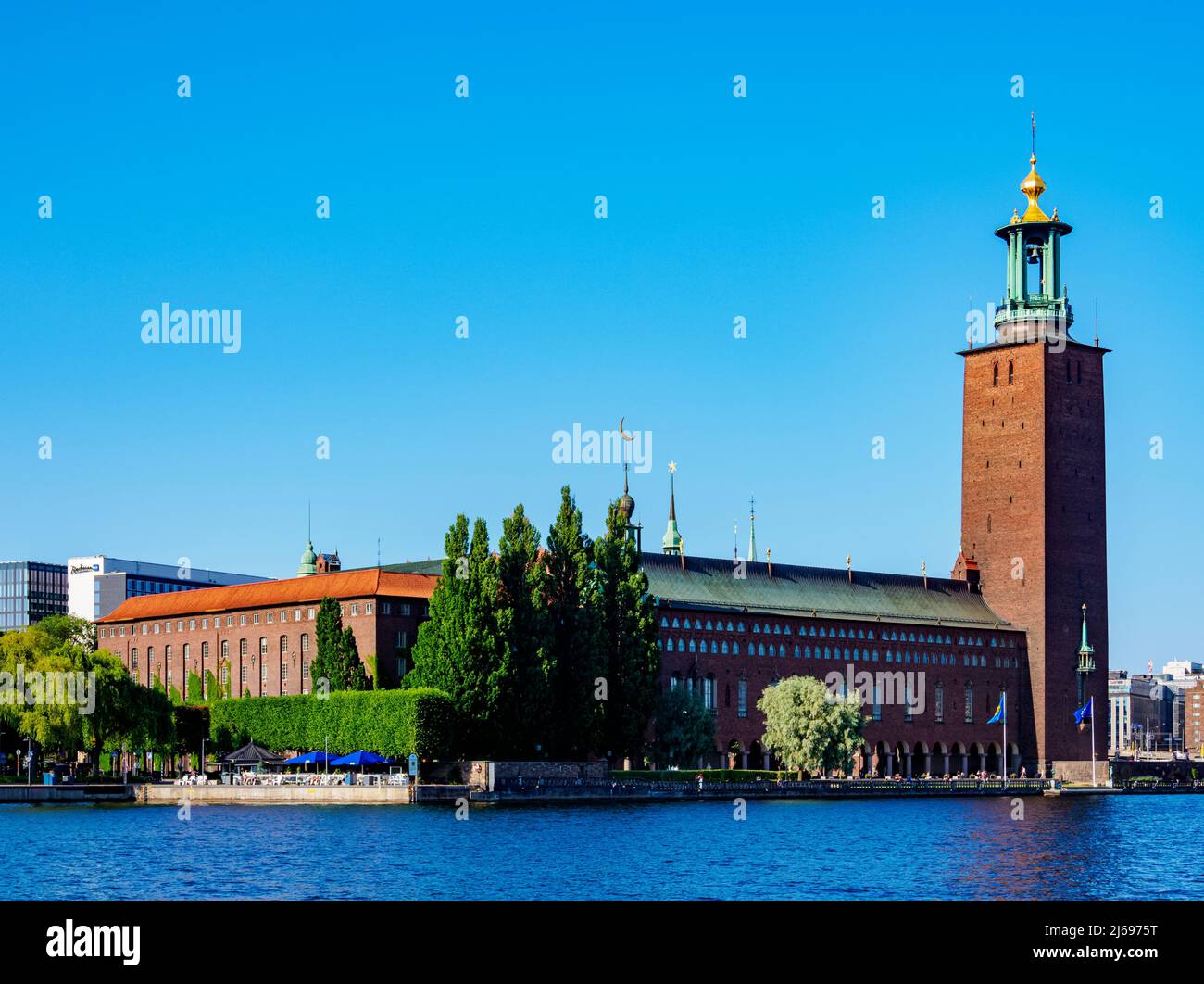 Vue vers l'hôtel de ville, Stockholm, le comté de Stockholm, la Suède et la Scandinavie Banque D'Images
