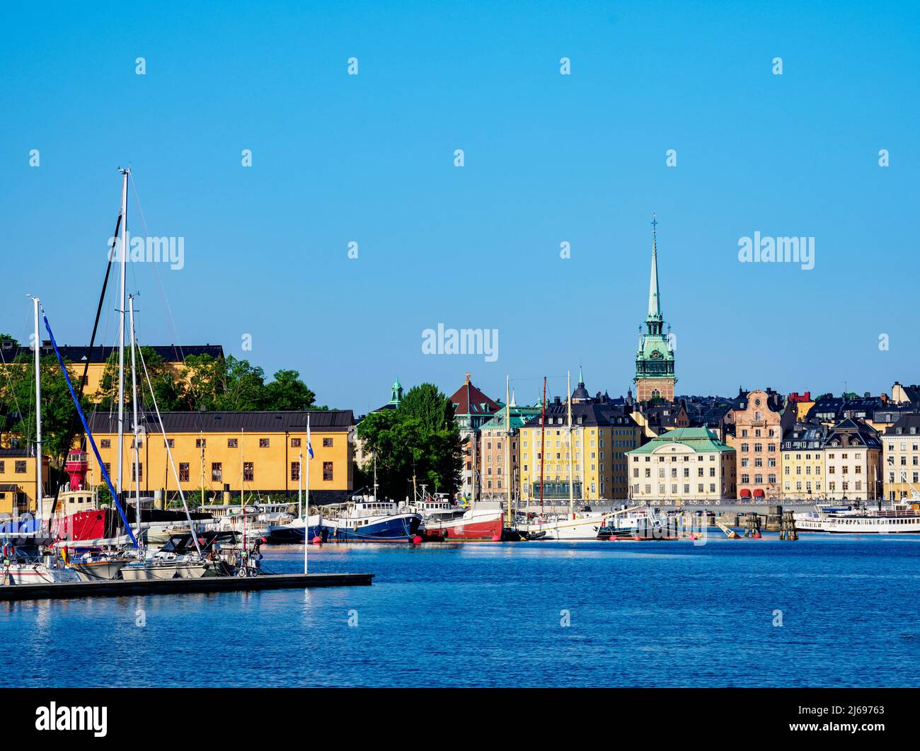 Vue vers Gamla Stan, Stockholm, Stockholm County, Suède, Scandinavie Banque D'Images