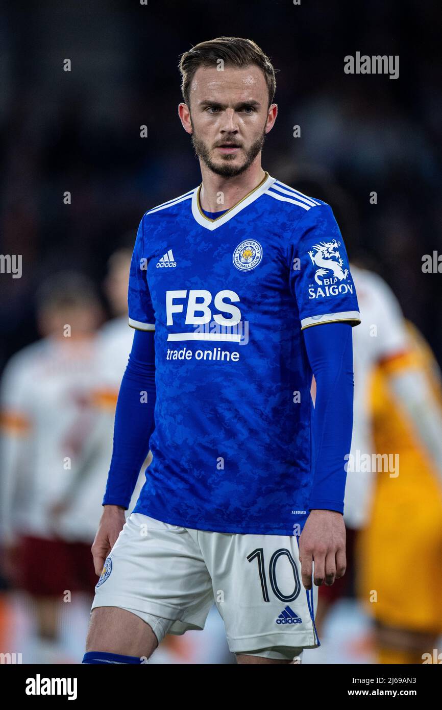 Leicester, Royaume-Uni. 28th avril 2022. LEICESTER, ANGLETERRE - AVRIL 28 : James Maddison lors de la Ligue de la Conférence de l'UEFA demi-finale Leg un match entre Leicester City et AS Roma au King Power Stadium le 28 avril 2022 à Leicester, Royaume-Uni. (Photo de Sebastian Frej) crédit: Sebo47/Alamy Live News Banque D'Images