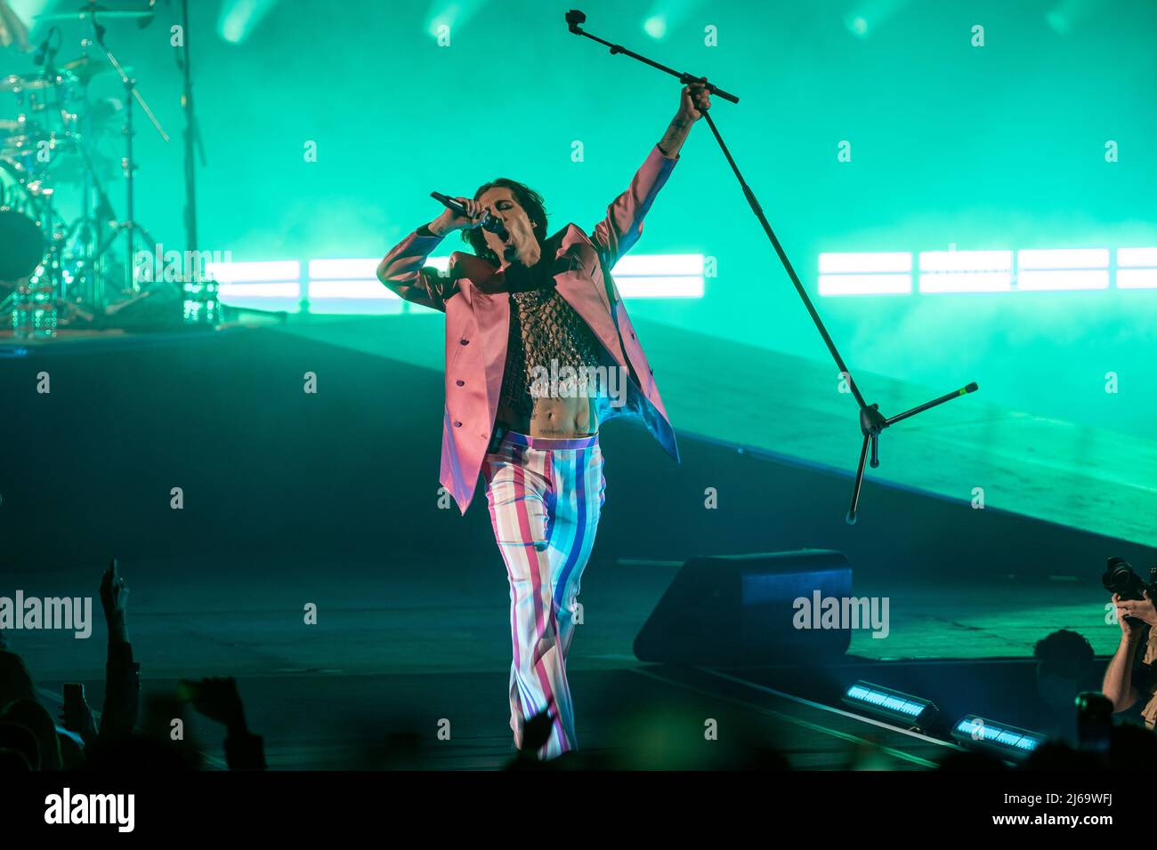 Vérone, Italie. 28 avril 2022. La photo montre Maneskin groupe pendant les spectacles à l'Arena di Verona crédit: Roberto Tommasini / Alamy Live News Banque D'Images