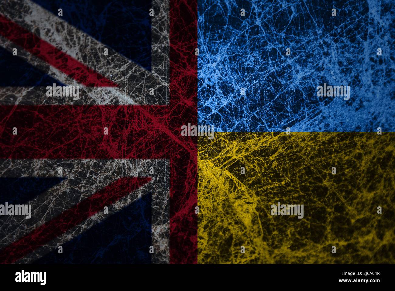 Les drapeaux britanniques et ukrainiens symbolisent les liens politiques. Concept de relation, de dialogue, de voyage entre deux pays européens. Concept global pacifique. Texture de marbre Banque D'Images