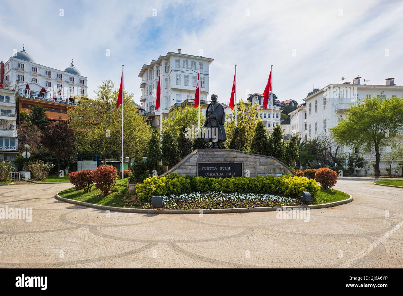 Princes Island, Turquie - avril 2022 : place Ataturk à Buyukada, la plus grande île des Princes, près d'Istanbul Banque D'Images