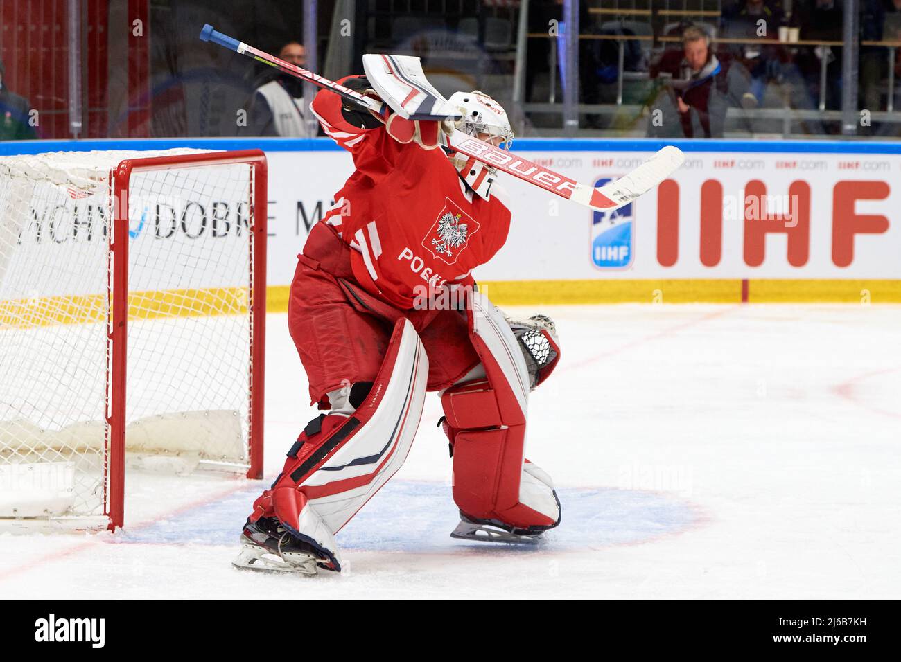 TYCHY, POLOGNE - 29 AVRIL 2022: Match de hockey de l'IIHF 2022 Championnat du monde de hockey sur glace Div 1B Serbie - Pologne Banque D'Images
