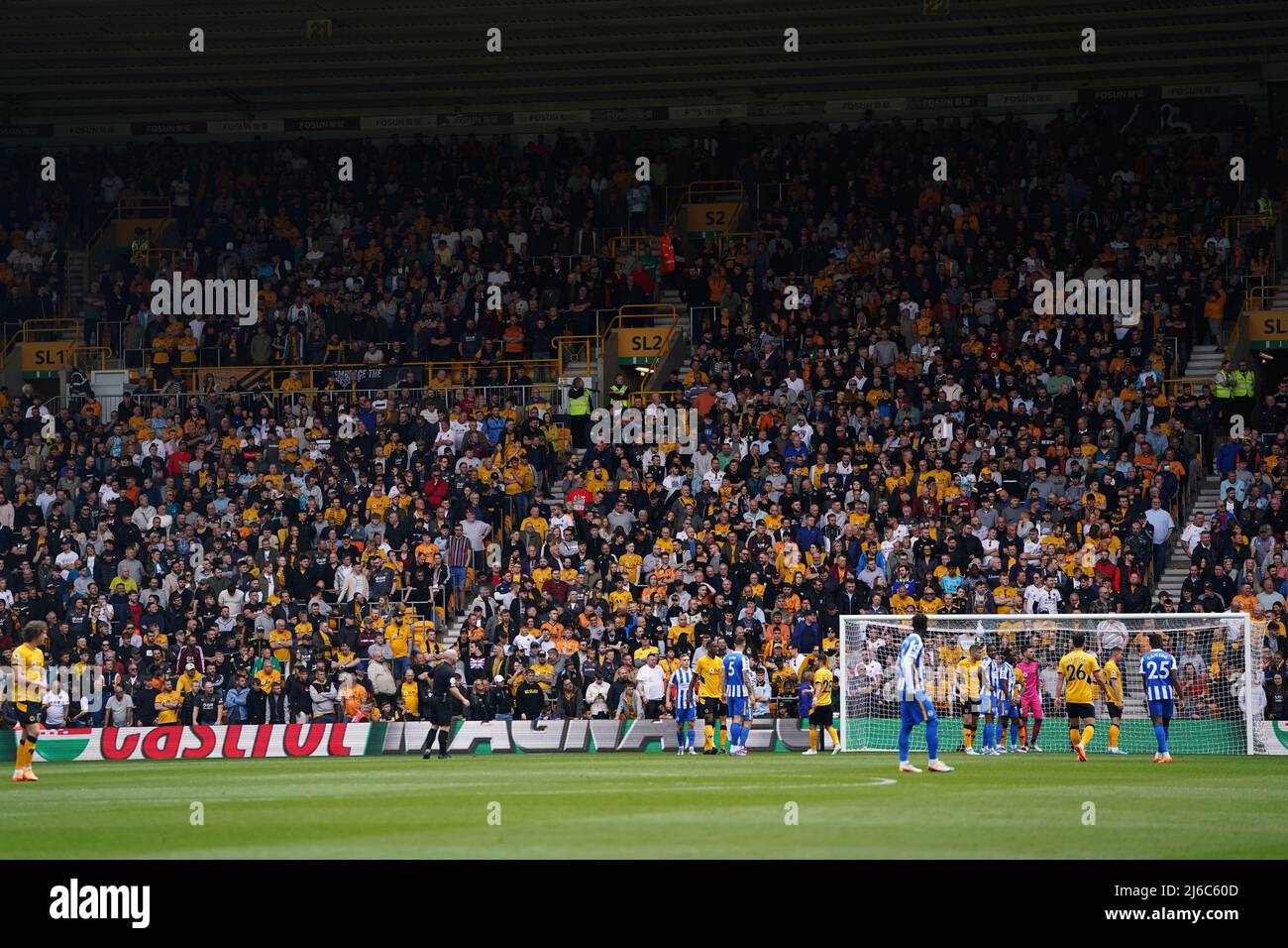 Marque de Casol lors du match de la Premier League au stade Molineux, Wolverhampton. Date de la photo: Samedi 30 avril 2022. Banque D'Images