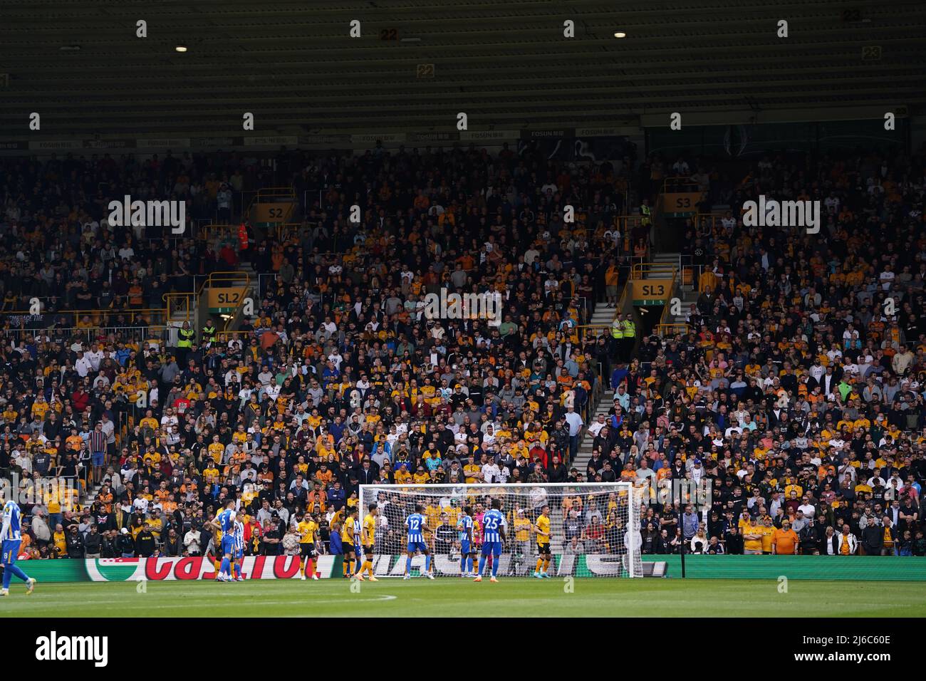 Marque de Casol lors du match de la Premier League au stade Molineux, Wolverhampton. Date de la photo: Samedi 30 avril 2022. Banque D'Images