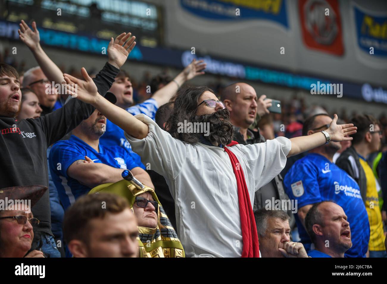 Costume fantaisie Birmingham City supporter à Cardiff, Royaume-Uni le 4/30/2022. (Photo de Mike Jones/News Images/Sipa USA) Banque D'Images