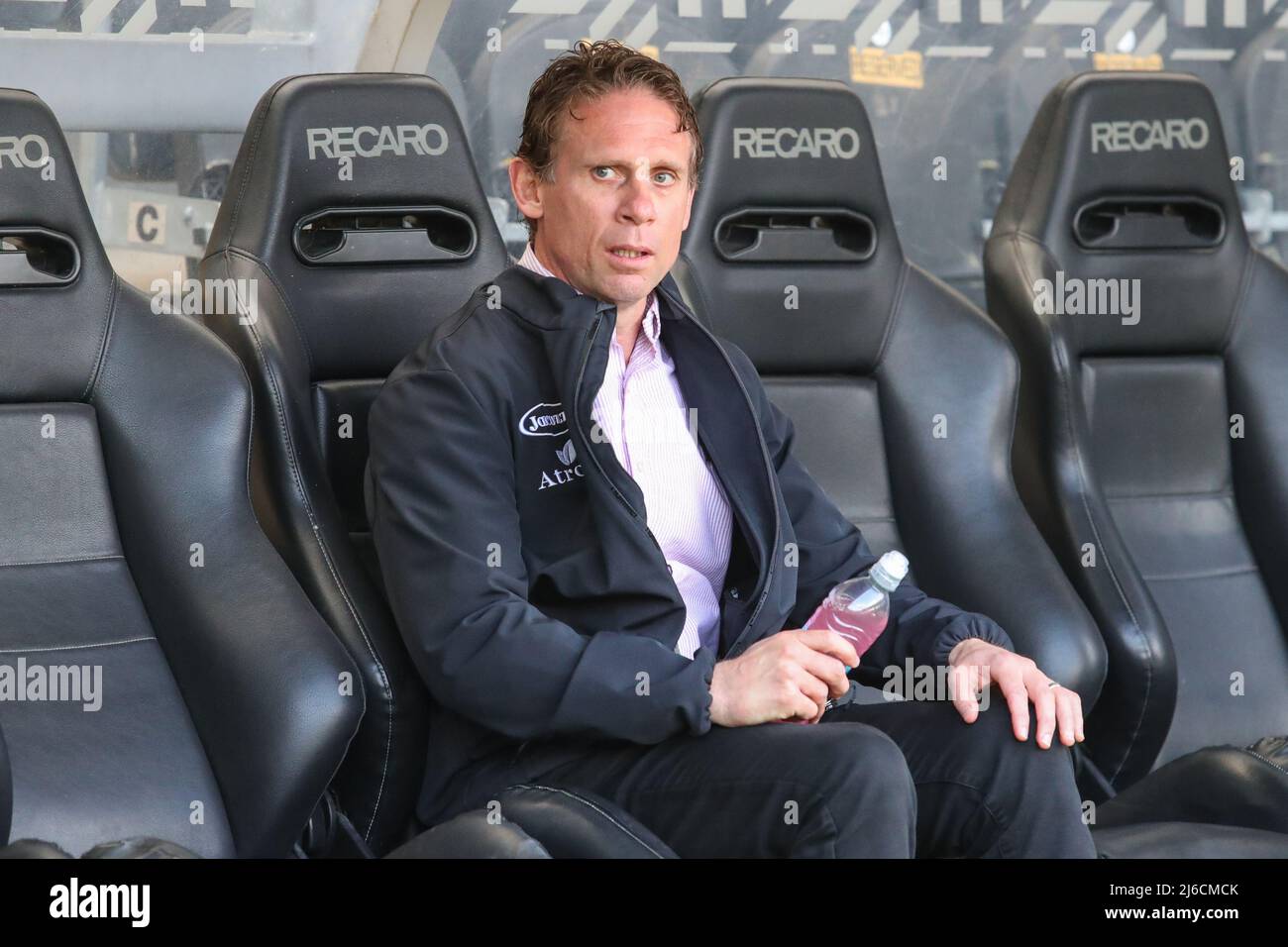 Brett Hodgson entraîneur-chef du FC Hull avant le début du match de , le 4/30/2022. (Photo de David Greaves photos/ via/News Images/Sipa USA) Banque D'Images