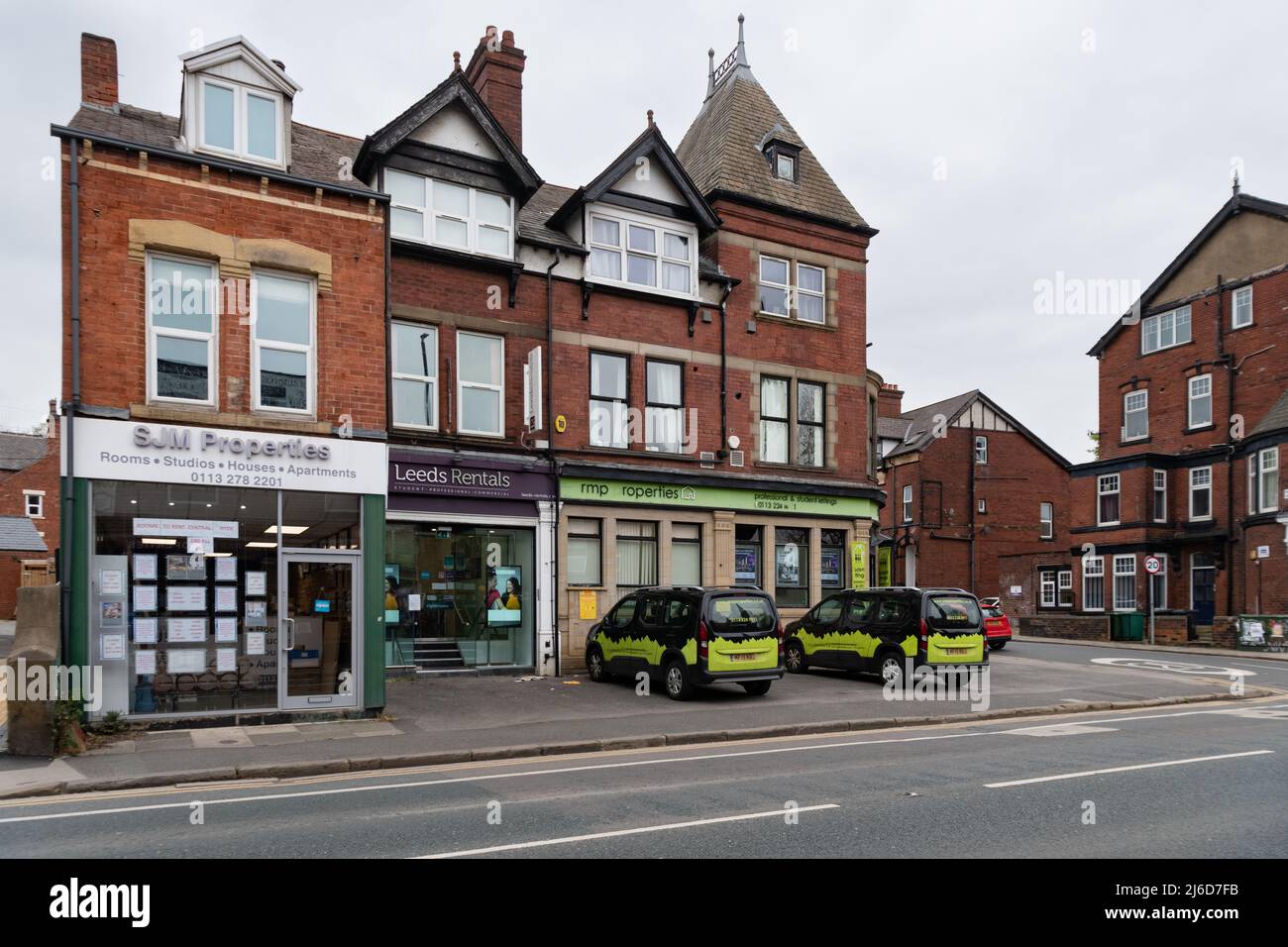 Sociétés de location, Hyde Park, Leeds, West Yorkshire, Angleterre, ROYAUME-UNI Banque D'Images