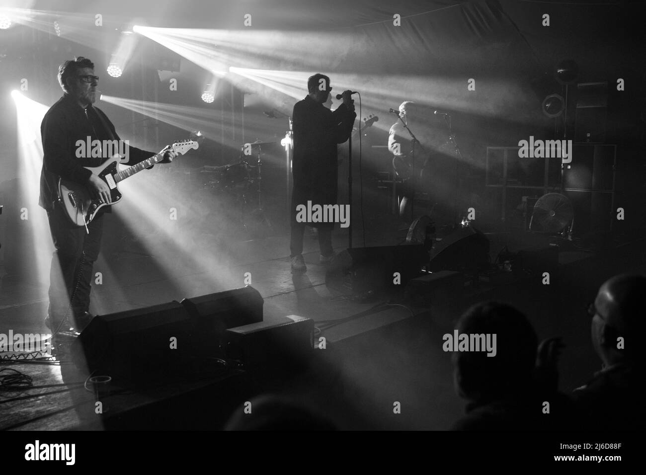 30th avril 2022. Echo et les Bunnymen ont joué au Festival des arts du quartier de la cathédrale à Belfast. Credit Bonzo/Alay Live News Banque D'Images