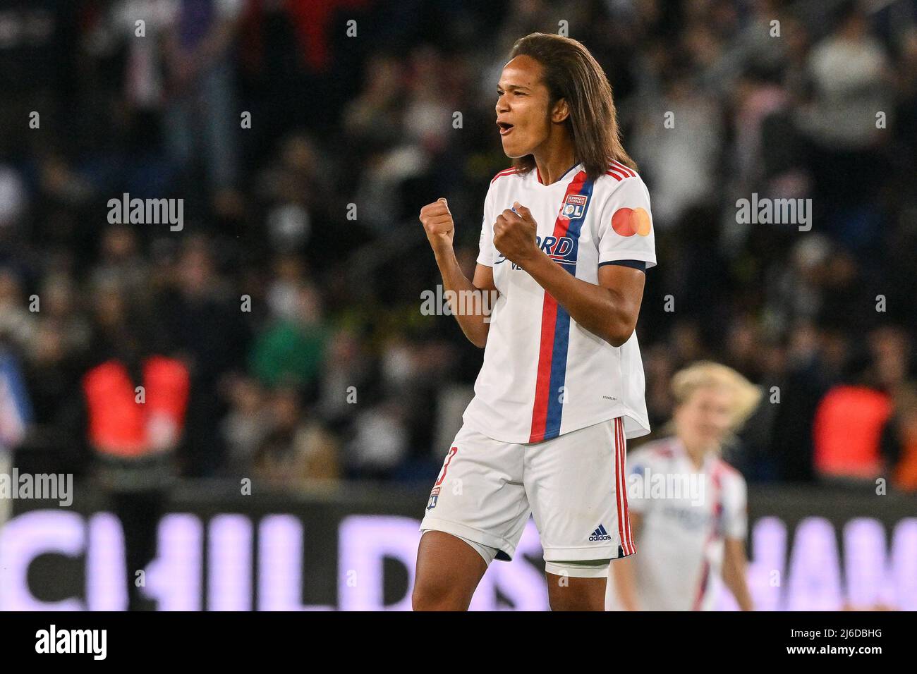Wendie Renard (#3 Olympique Lyonnais) célèbre après la Ligue des champions de l'UEFA entre le FC Paris Saint-Germain et l'Olympique Lyonnais au Parc des Princes à Paris, France Cristiano Mazzi/SPP Banque D'Images