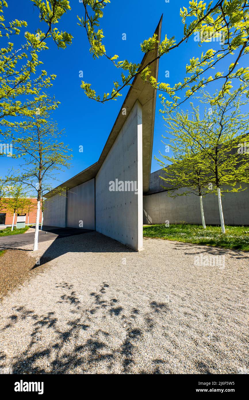 Caserne de pompiers conçue par un architecte Zaha Hadid. Vitra Campus, Weil am Rhein, Allemagne. Banque D'Images