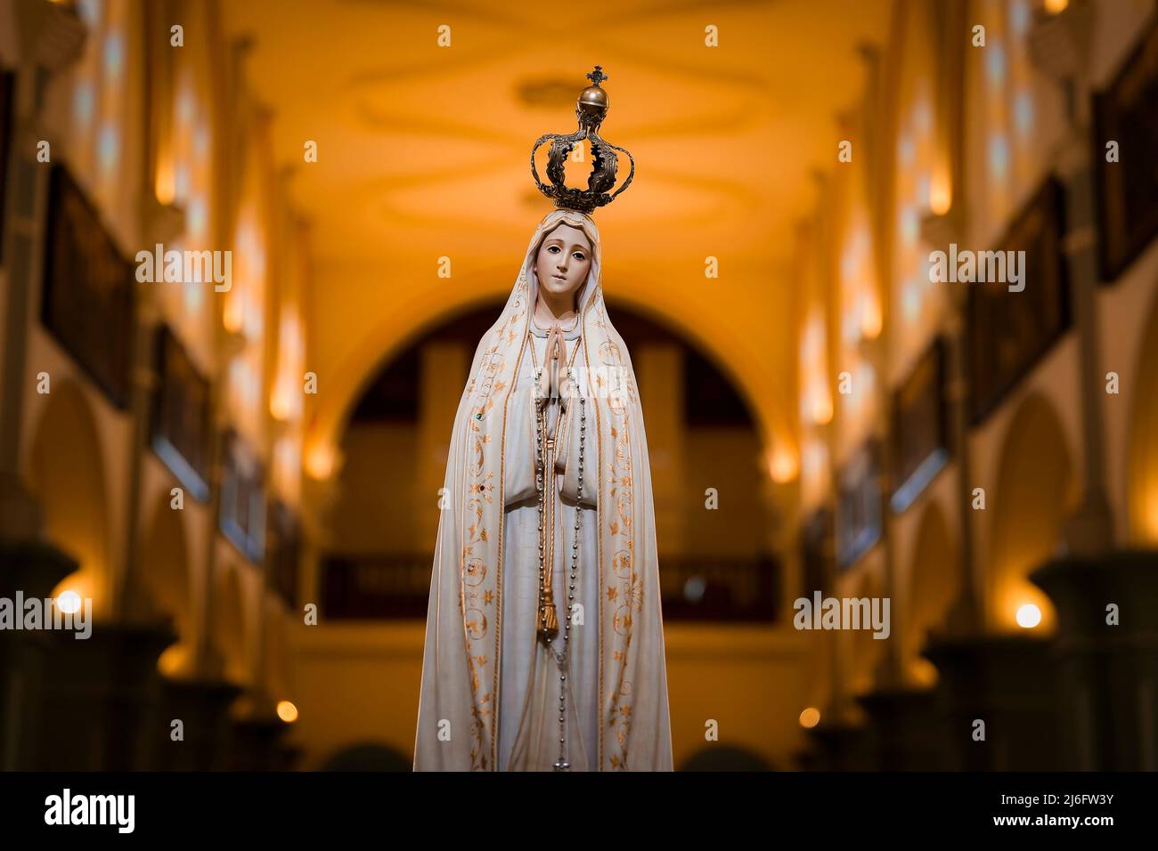 Statue de l'image de notre-Dame de Fatima, notre-Dame du Rosaire de Fatima, Vierge Marie Banque D'Images