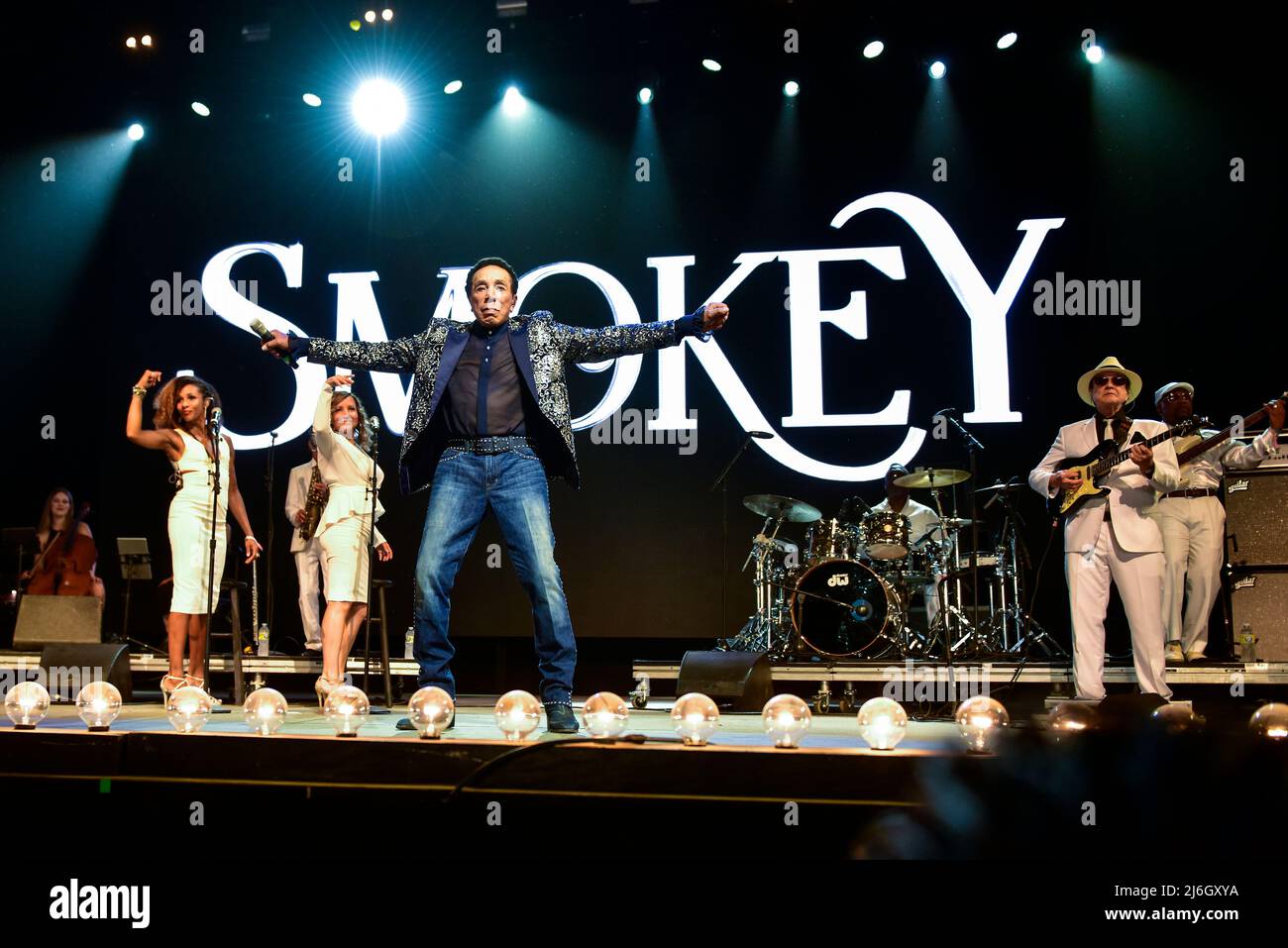 Indio, Californie, le 1 mai 2022 - Smokey Robinson sur scène au Stagecoach Country Music Festival. Crédit : Ken Howard/Alay Live News Banque D'Images
