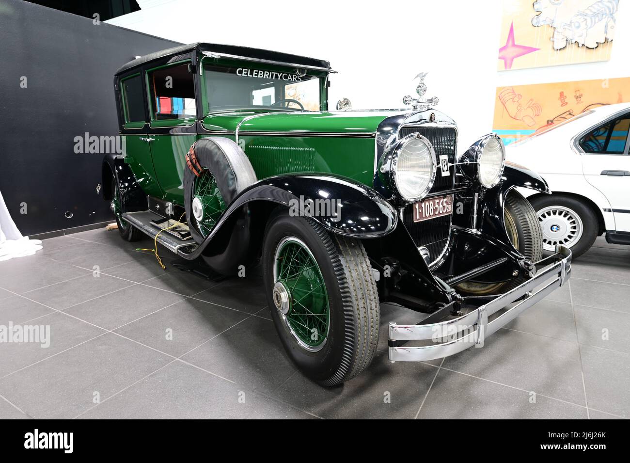 Las Vegas, Nevada, États-Unis- avril 25 2022 : une cadillac à l'épreuve des balles qui appartenait à Al Capone. Banque D'Images Las Vegas, Nevada, États-Unis- avril 25 2022 : une cadillac à l'épreuve des balles qui appartenait à Al Capone. Banque D'Images