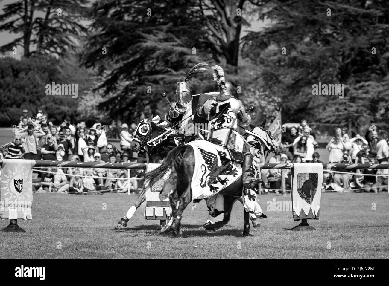 Les Chevaliers de la moyenne-Angleterre se présentant au Palais de Blenheim le 30th avril 2022 Banque D'Images